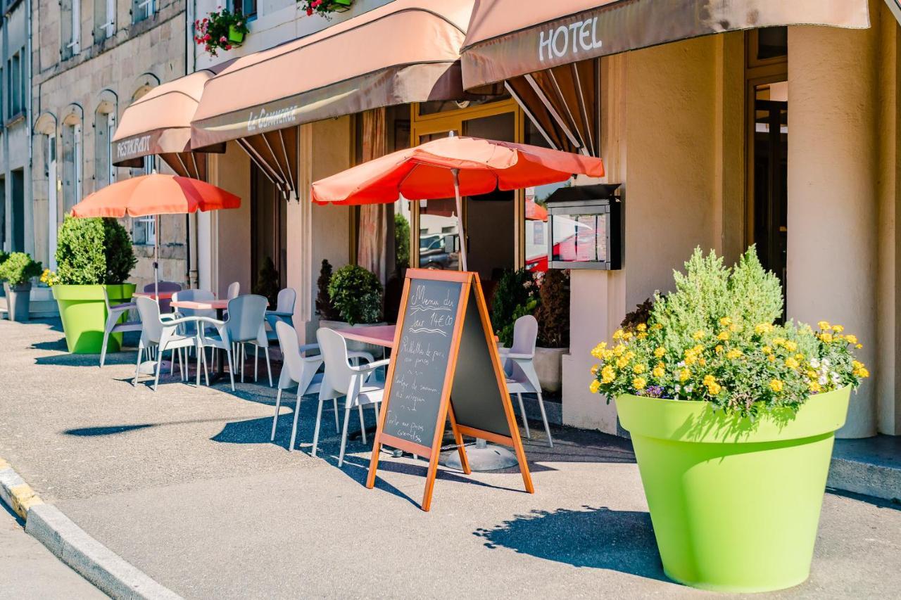 Le Commerce Dompaire Exteriör bild